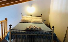 Lovely 2 Bedroom Condo In Corfu Anemomilos
